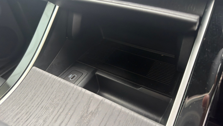 Land Rover Range Rover Evoque 2.0 D200 Autobiography 5dr Auto [Revised] Diesel Hatchback